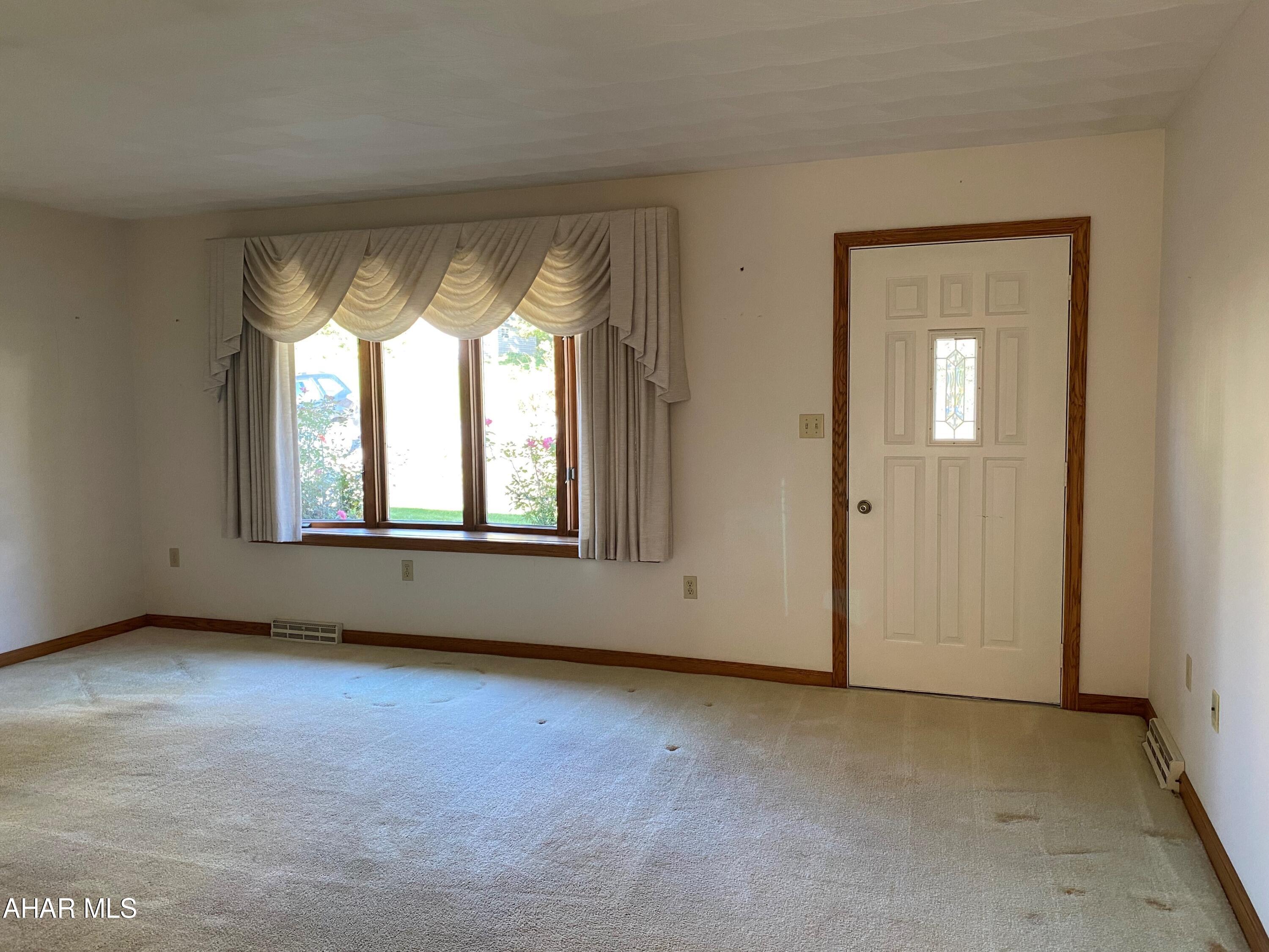 Lakemont - Residential