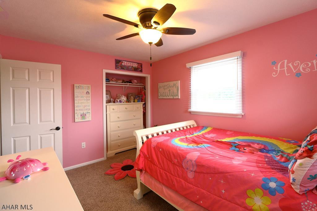 Holliday Heights - Residential