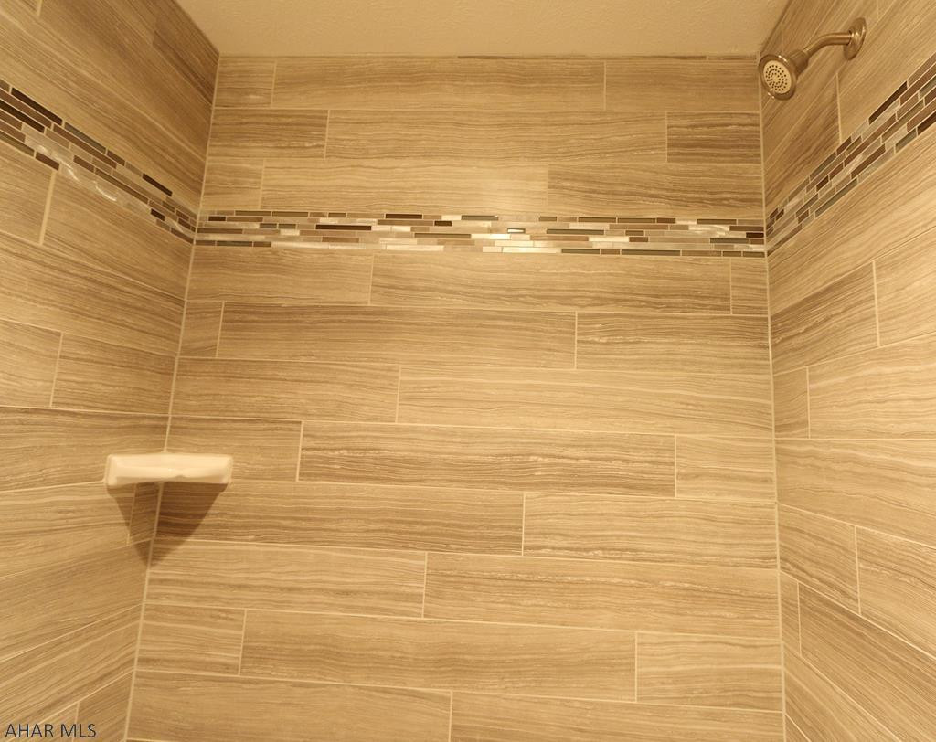 Holliday Heights - Residential