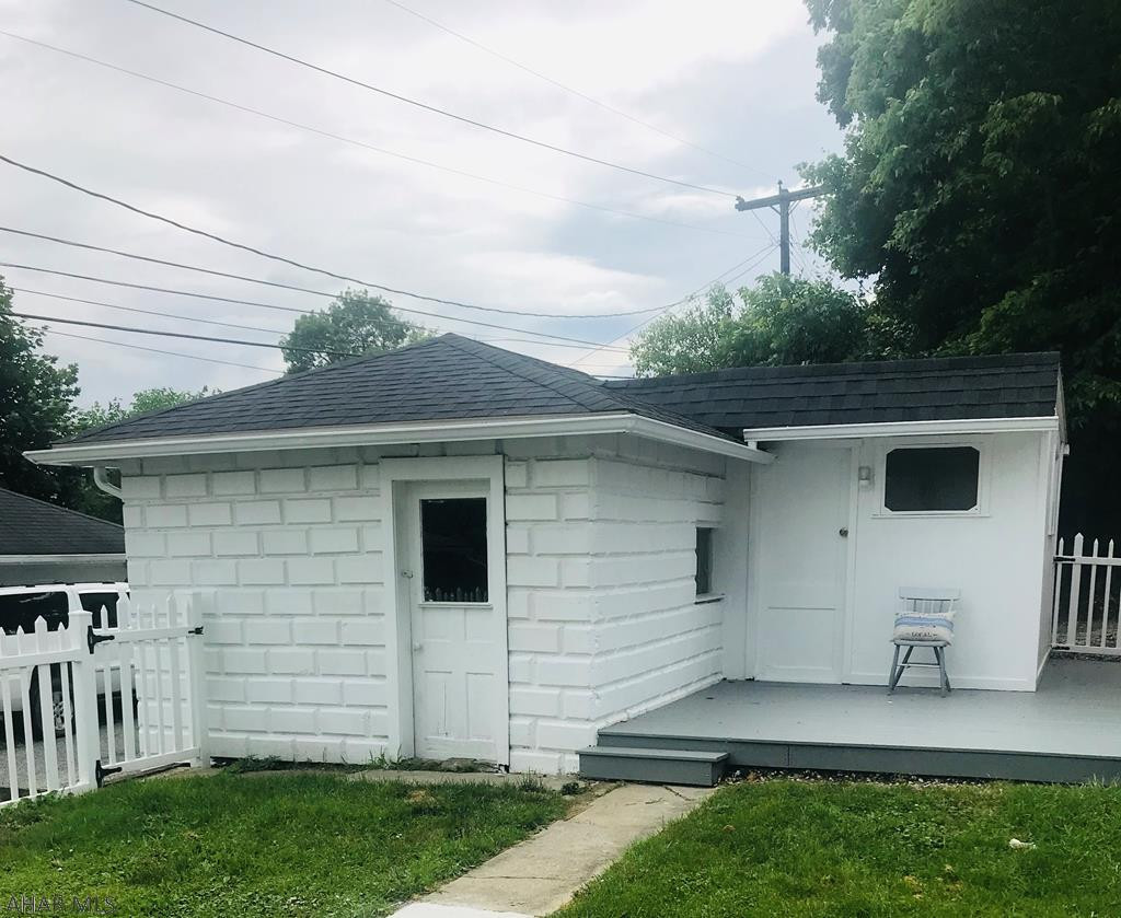 Unknown - Residential