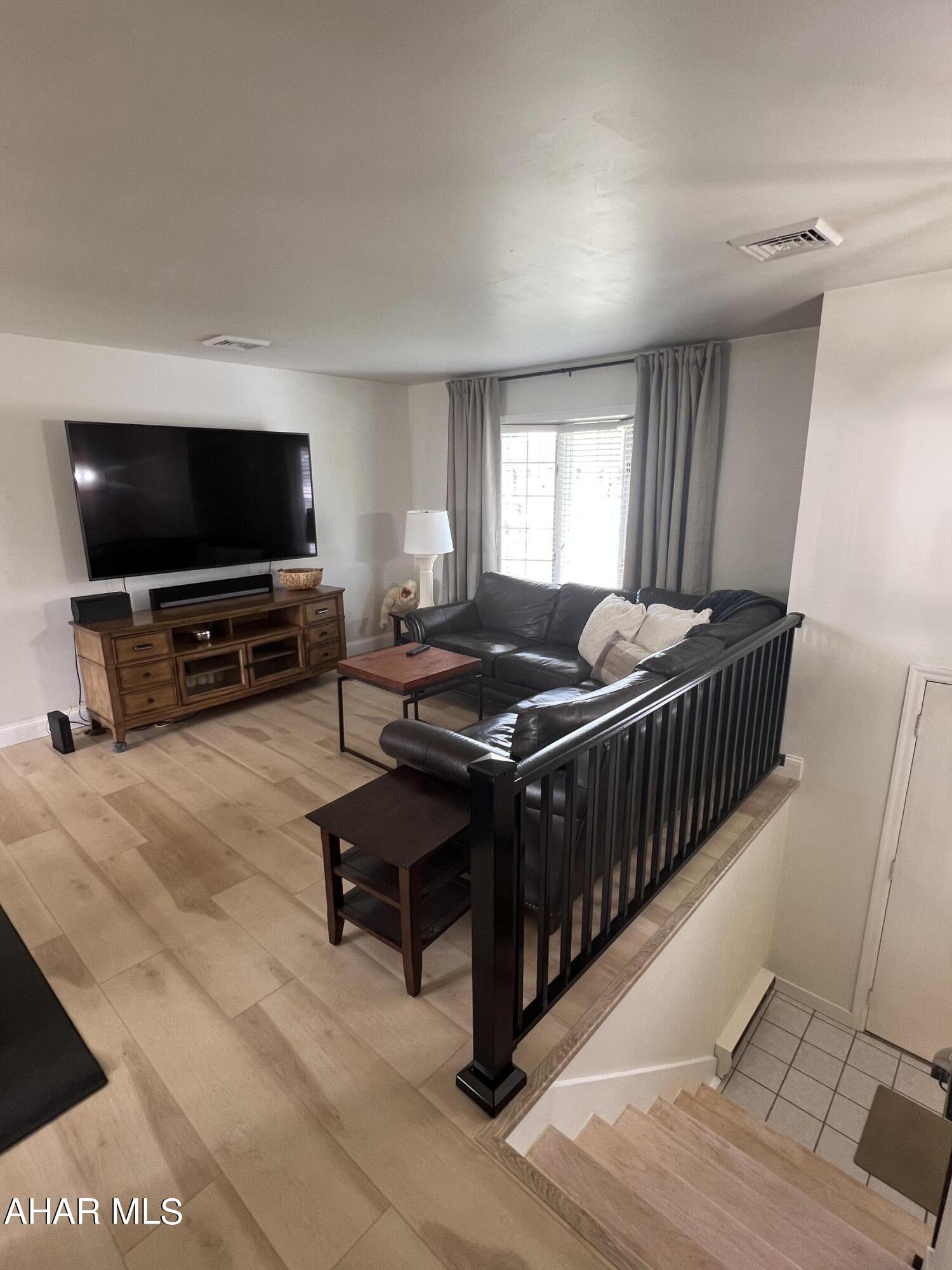 Hollidaysburg - Residential