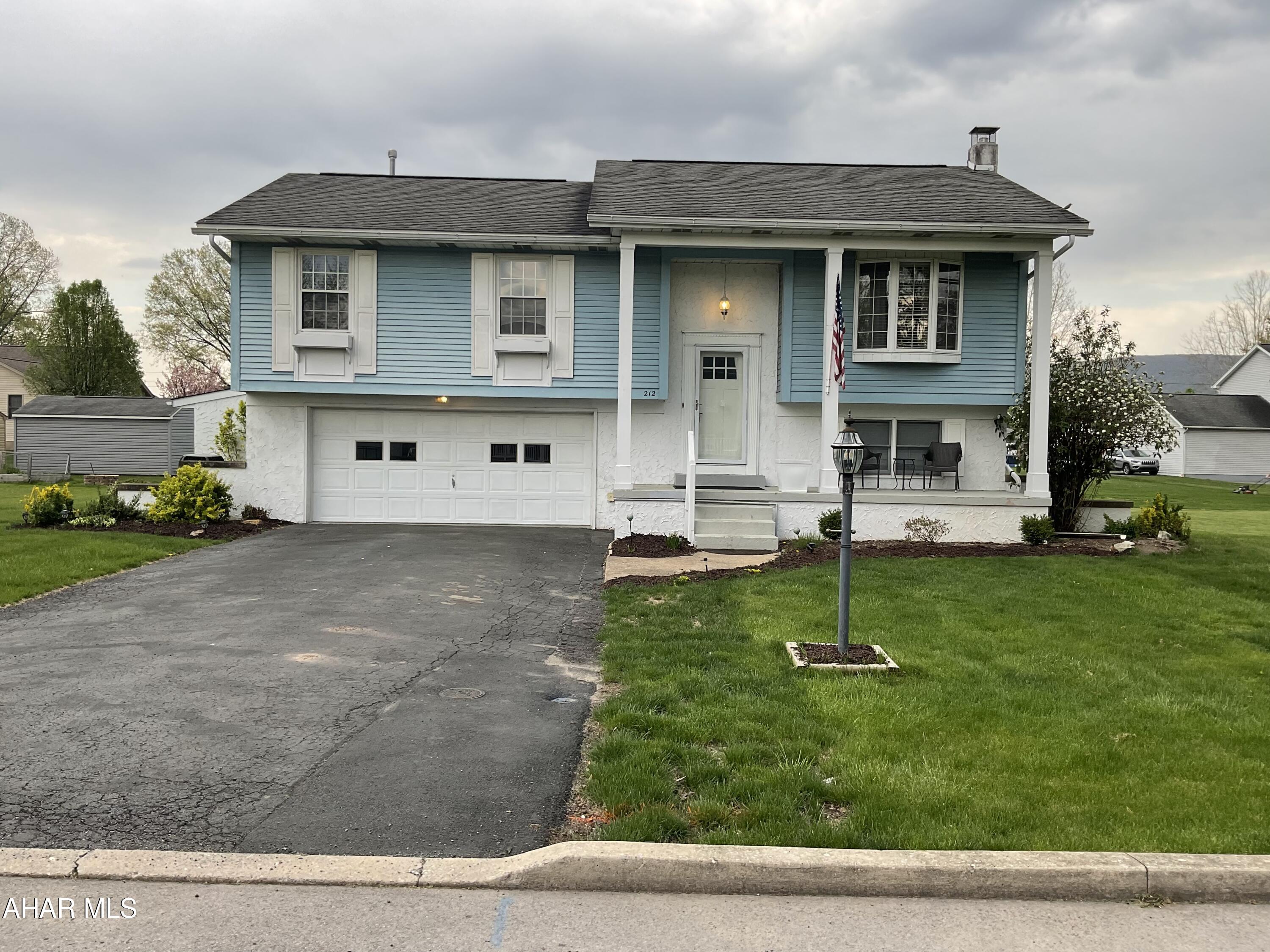 Hollidaysburg - Residential