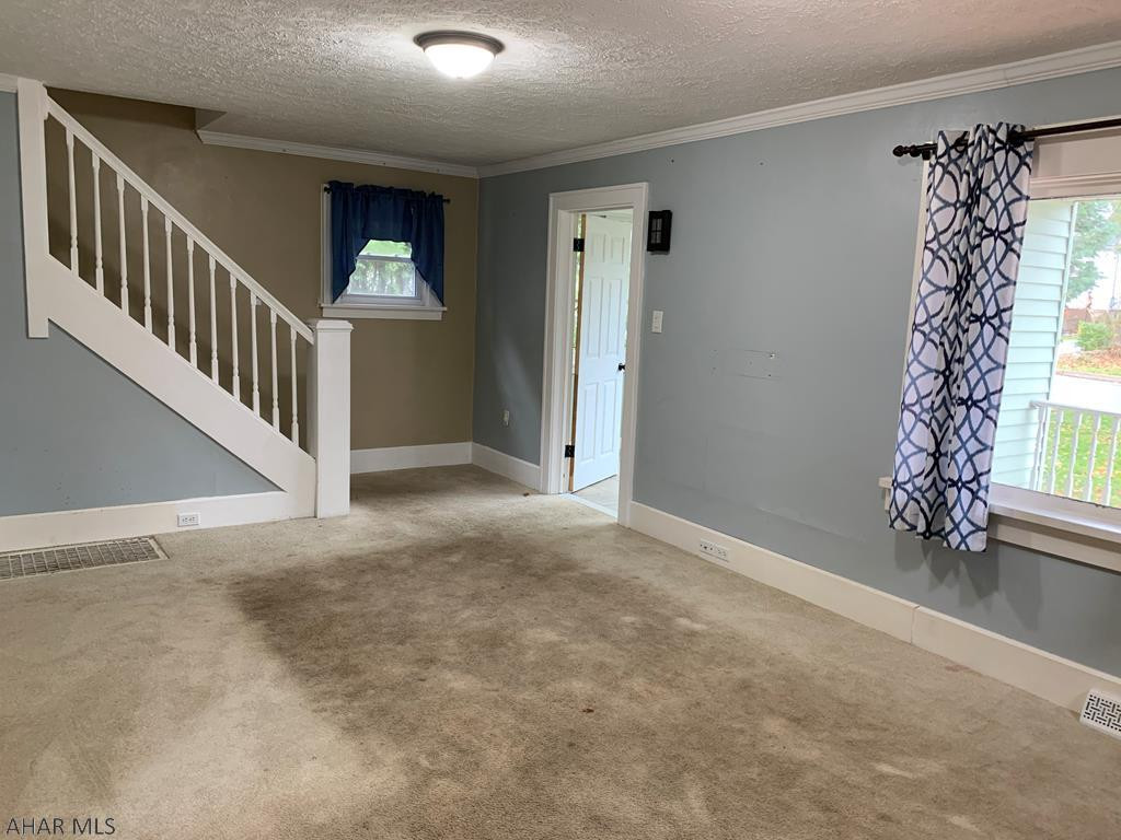 Juniata Gap - Residential