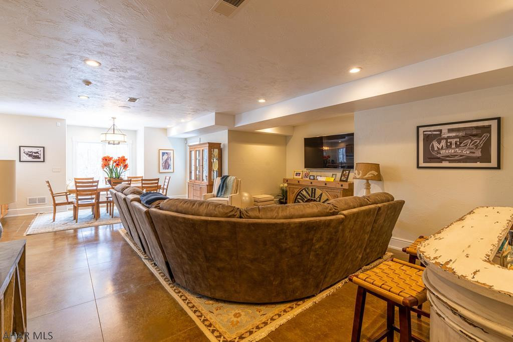 Scotch Valley - Residential