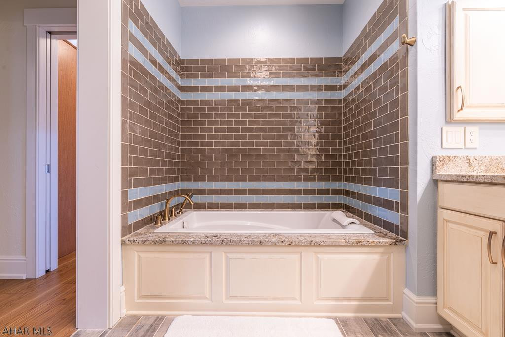 Scotch Valley - Residential