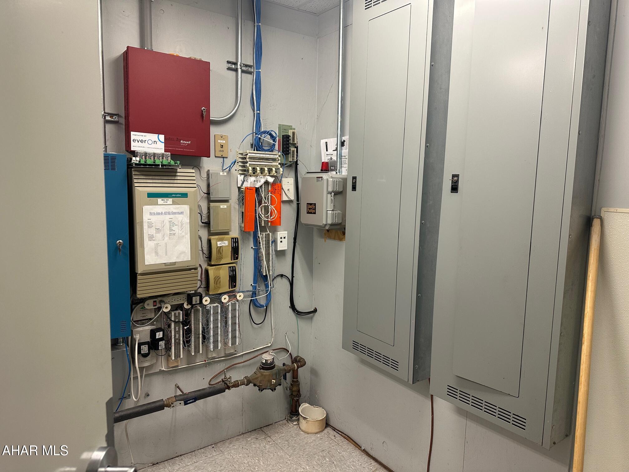 None - Commercial Lease