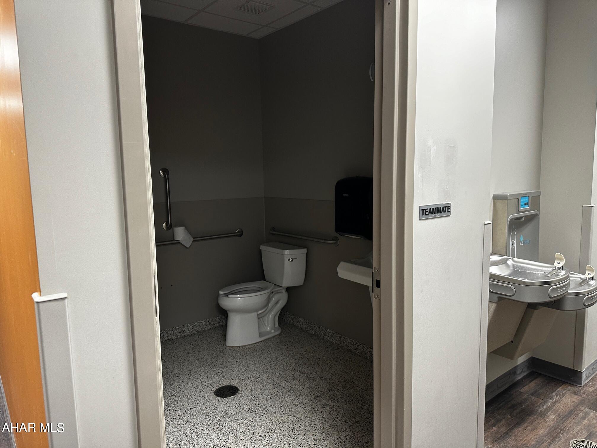 None - Commercial Lease