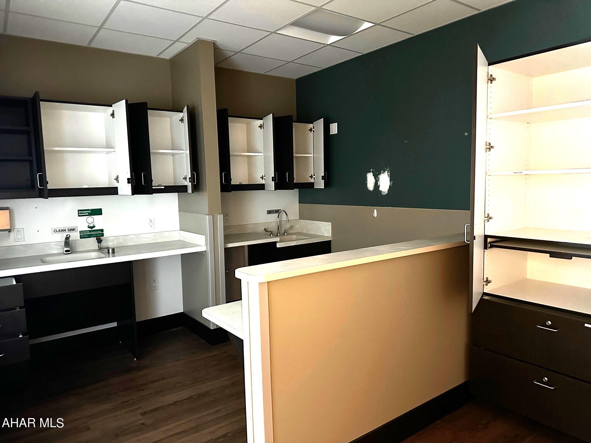 None - Commercial Lease