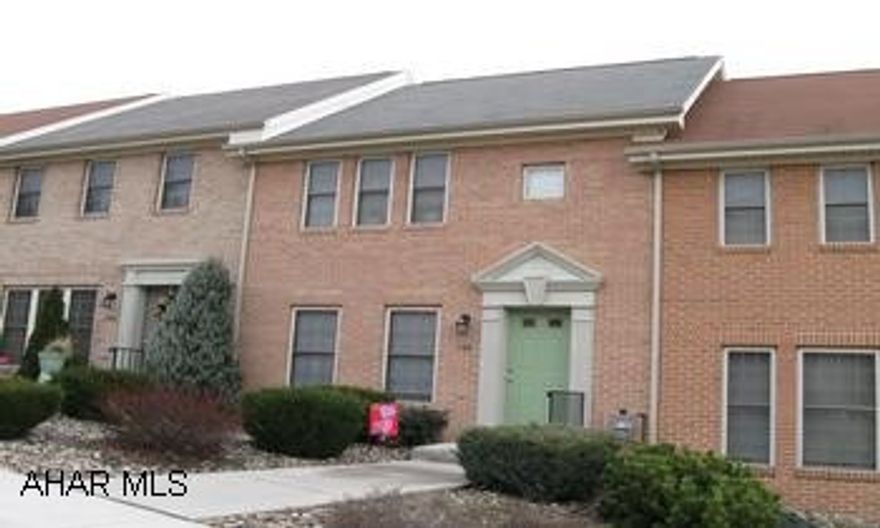 HOLIDAY HILLS. 2BD 1.5BA TOWNHOUSE. CENTRAL AIR. UPGRADED FLOORING. DECK WITH VIEW. OFF STREET PARKING. MAINTENANCE FREE. APPLIANCES STAY! CALL DAN 814.932.1655 HOLIDAY HILLS. 2BD 1.5BA TOWNHOUSE. CENTRAL AIR. UPGRADED FLOORING. DECK WITH VIEW. OFF STREET PARKING. MAINTENANCE FREE. APPLIANCES STAY! CALL DAN 814.932.1655