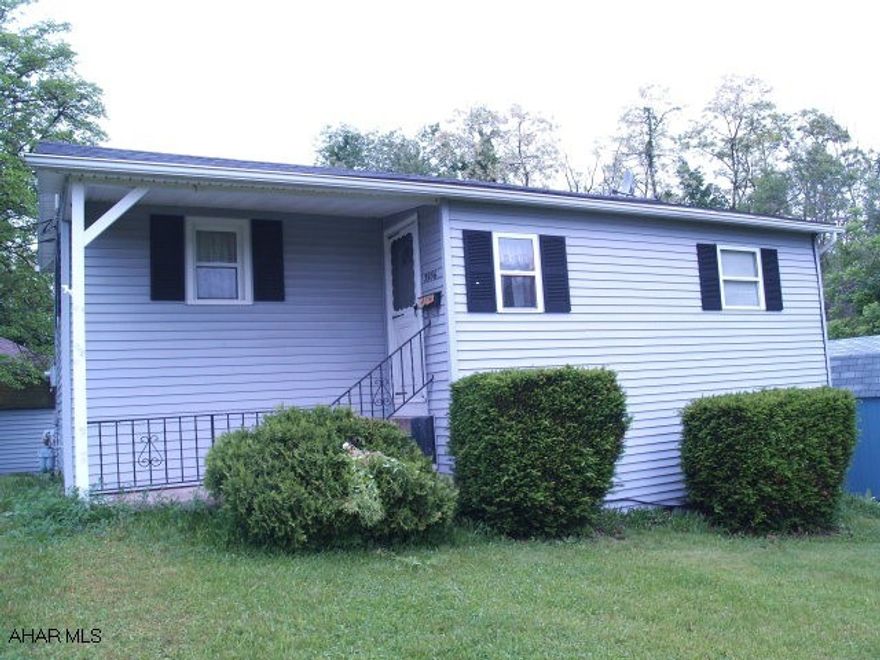 Looking to downsize?  This raised rancher is all about efficiency.  The first level has a living room, kitchen with eat-in area, master bedroom with full bath, and bonus room that could be used as an office.  There is a finished room in the basement perfect for an exercise room.  This home sits on large lot on a quiet dead-end street.  There are two large sheds for storage.