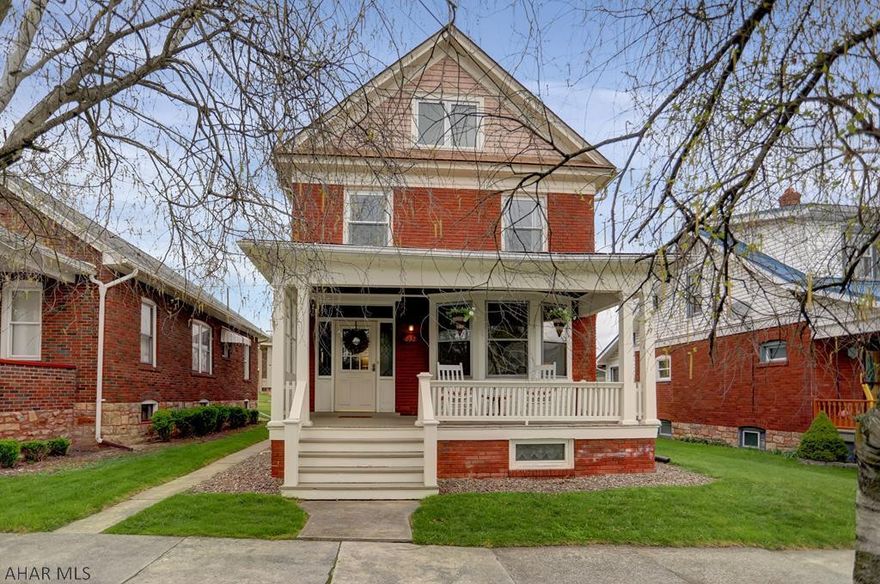 Nestled in the Tyrone Borough sits this two-story all brick home that features 3 bedrooms, 1 bathroom, and tons of charm! An expansive front porch leads you into your sun-soaked family room featuring a charming bay window. The chef of the home will love cooking in the beautifully remodeled kitchen complete with white cabinetry and stainless appliances which flows into your formal dining room. Head upstairs to find three spacious bedrooms, an updated full bathroom, and an office/den area. Wind down from a long day on your tranquil back porch or back patio area that overlooks your fenced-in back yard. Enjoy the convenience of off-street parking with your spacious two-car garage. You won't want to miss this fantastic home!