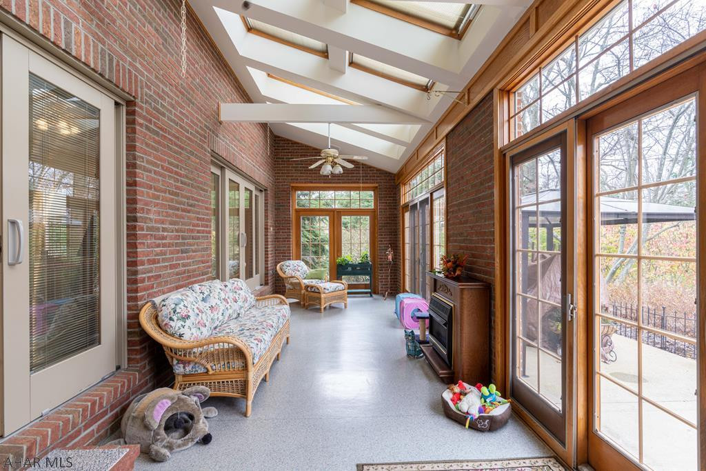 Stonehedge - Residential