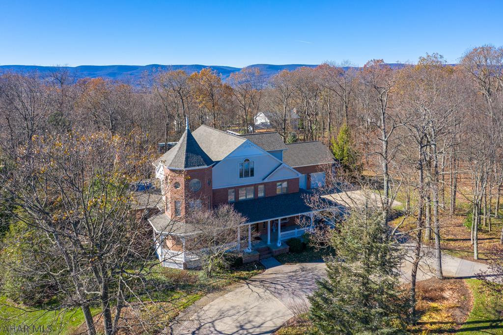 Stonehedge - Residential