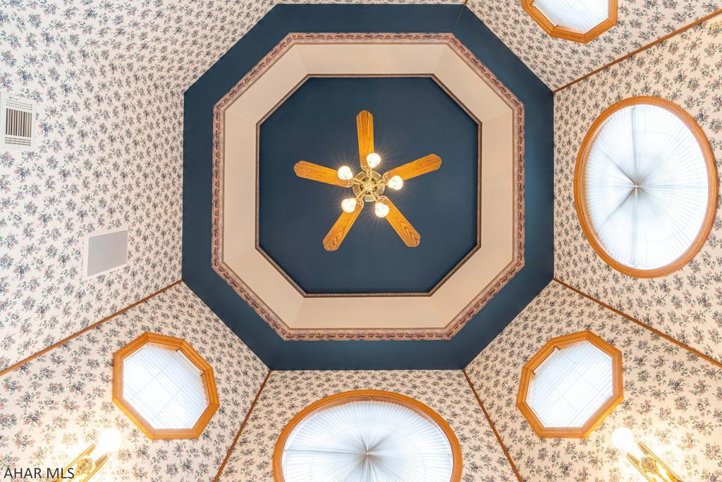 Stonehedge - Residential