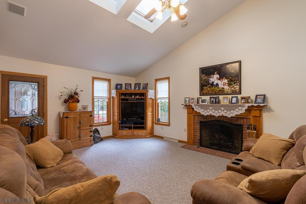 Stonehedge - Residential