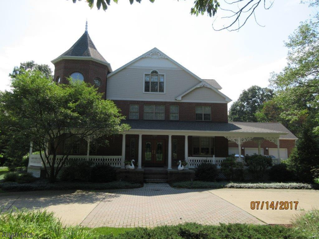 Stonehedge - Residential