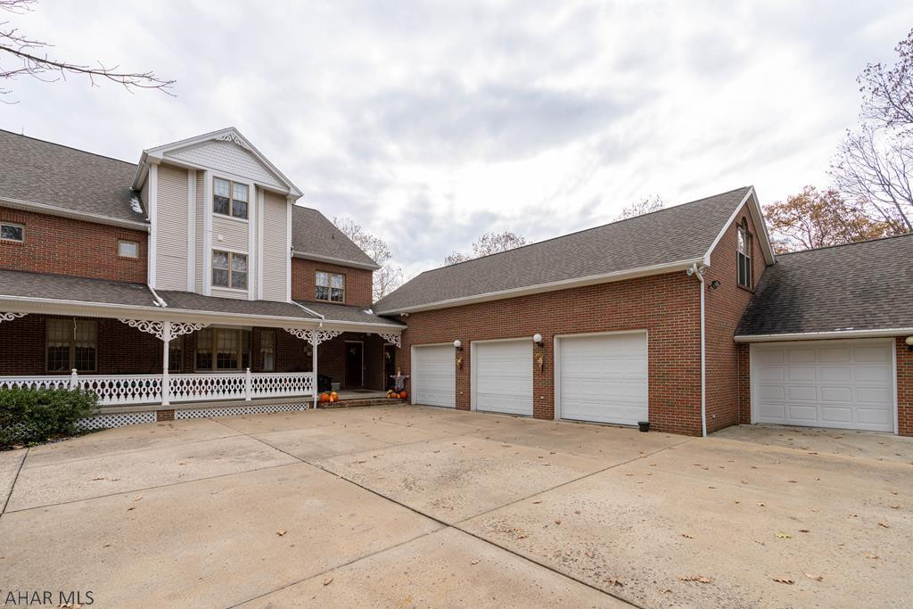 Stonehedge - Residential