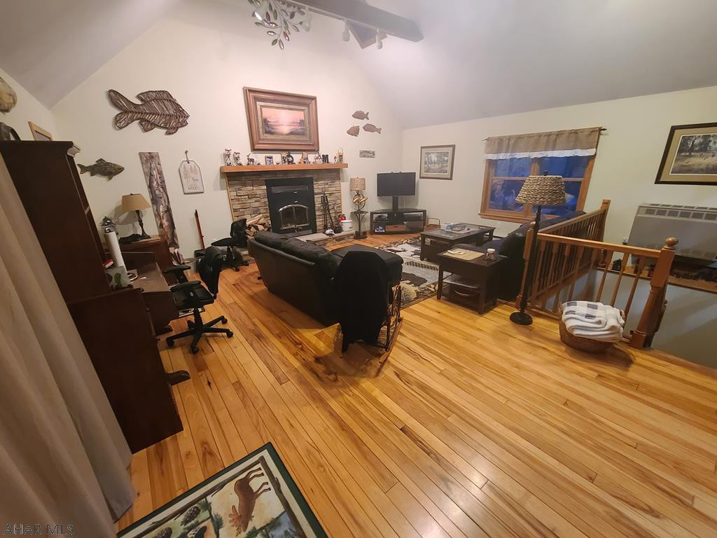 Glendale Yearound - Residential