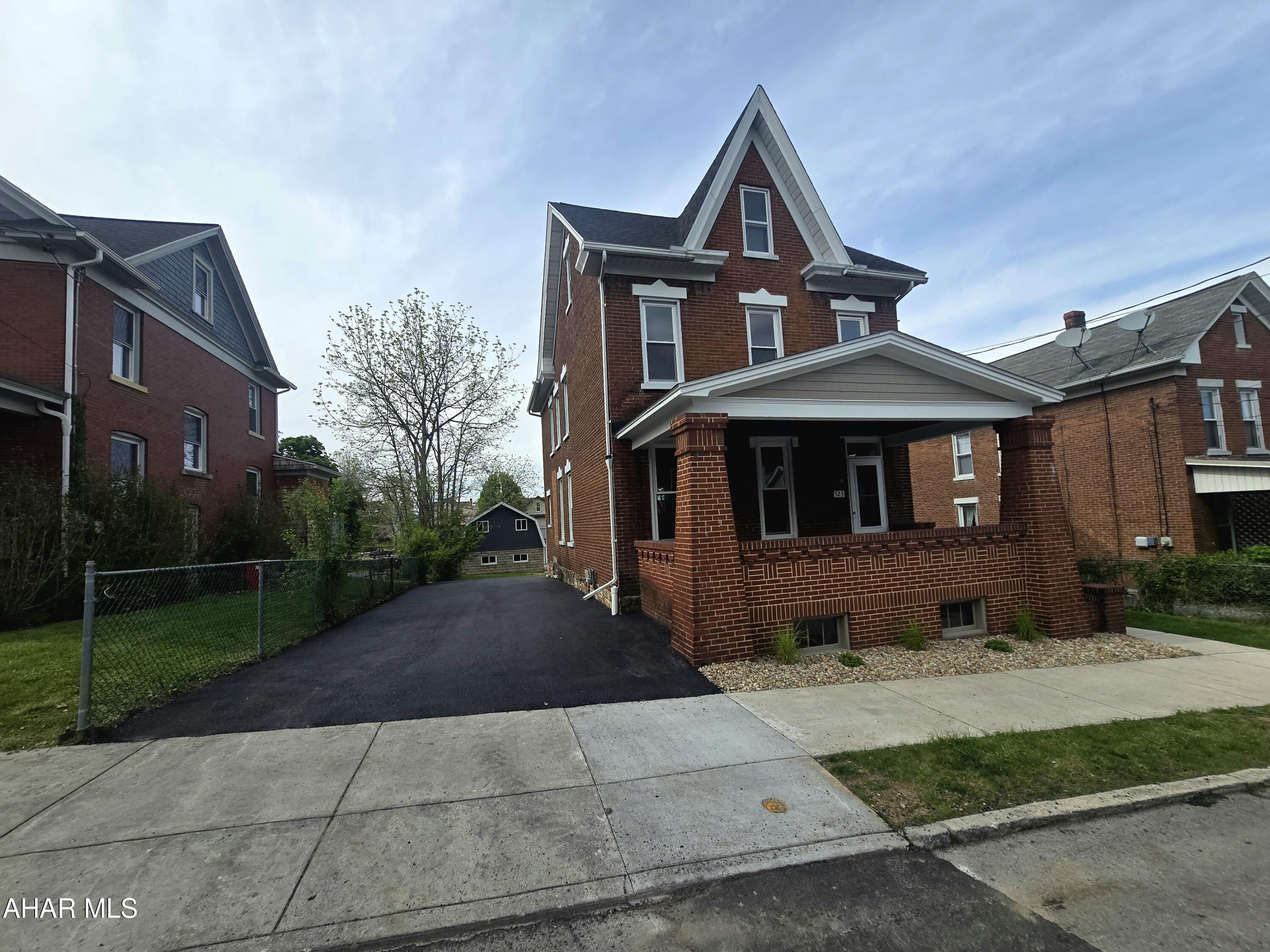 Hollidaysburg - Residential