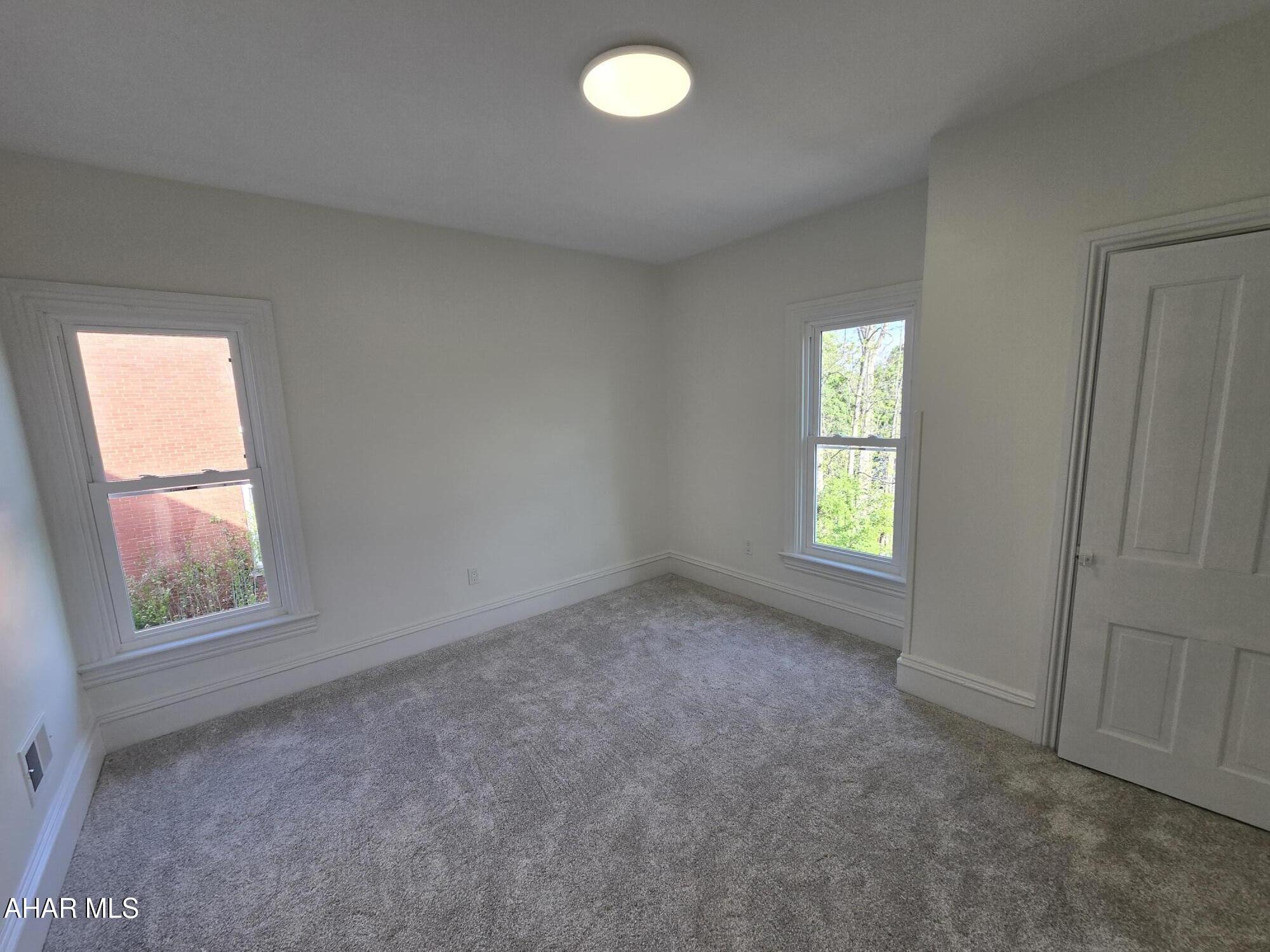 Hollidaysburg - Residential