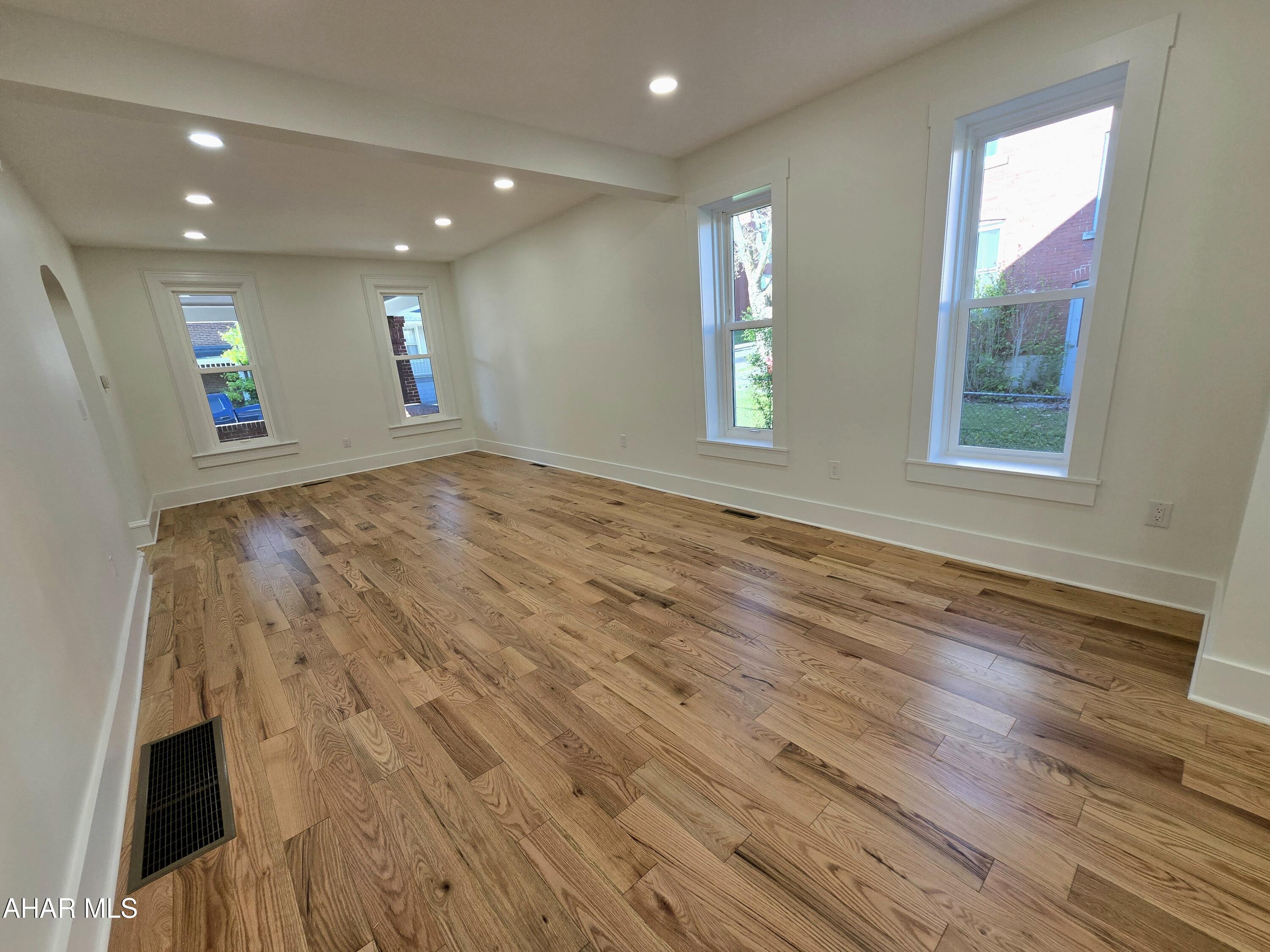 Hollidaysburg - Residential