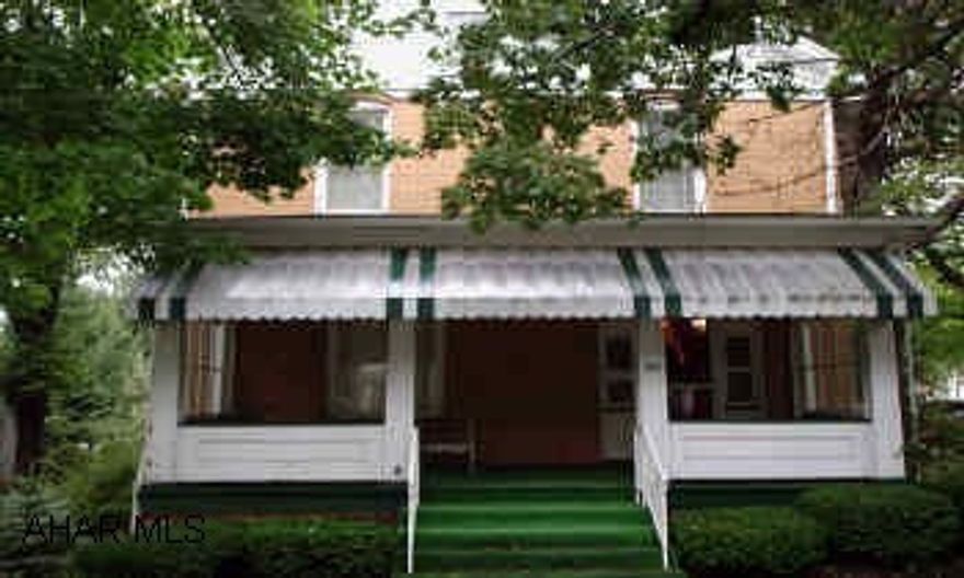 4 BEDROOM, 1 BATH FULL ATTIC AND BASEMENT LARGE 4 BEDROOM HOME SPACIOUS, WITH GREAT FEATURES!, DOUBLE LOT, 1 CAR DETACHED GARAGE