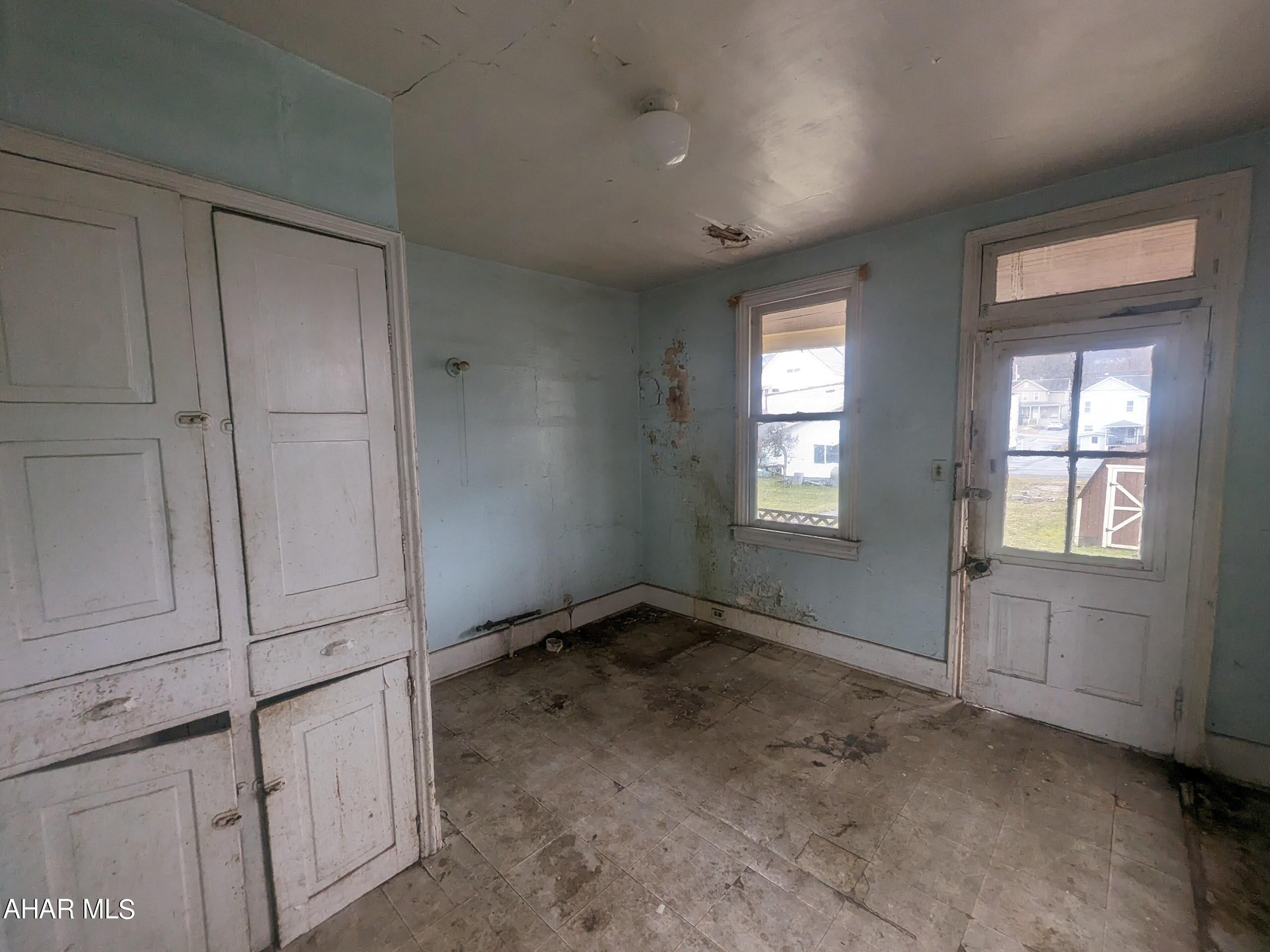 Bellwood Boro - Residential Income