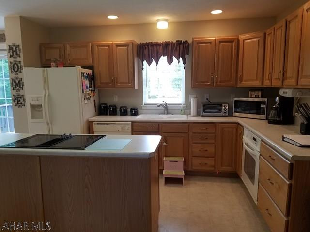 Crestwood - Residential