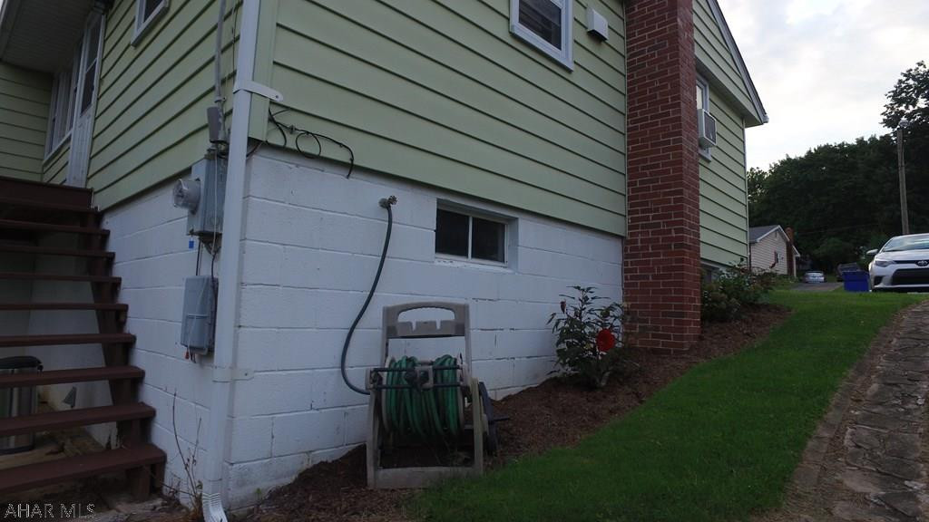 Unknown - Residential