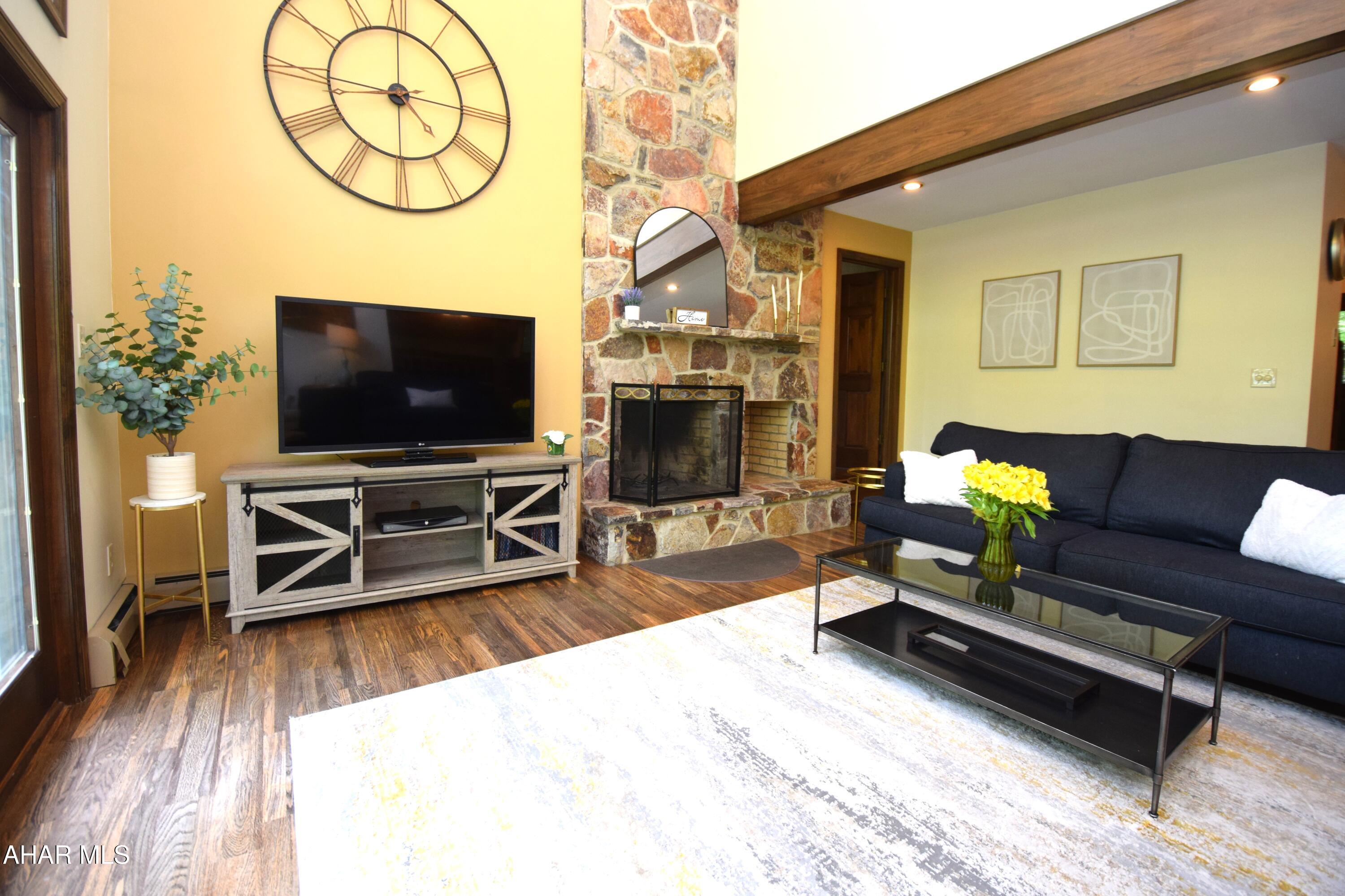 Stonehedge - Residential