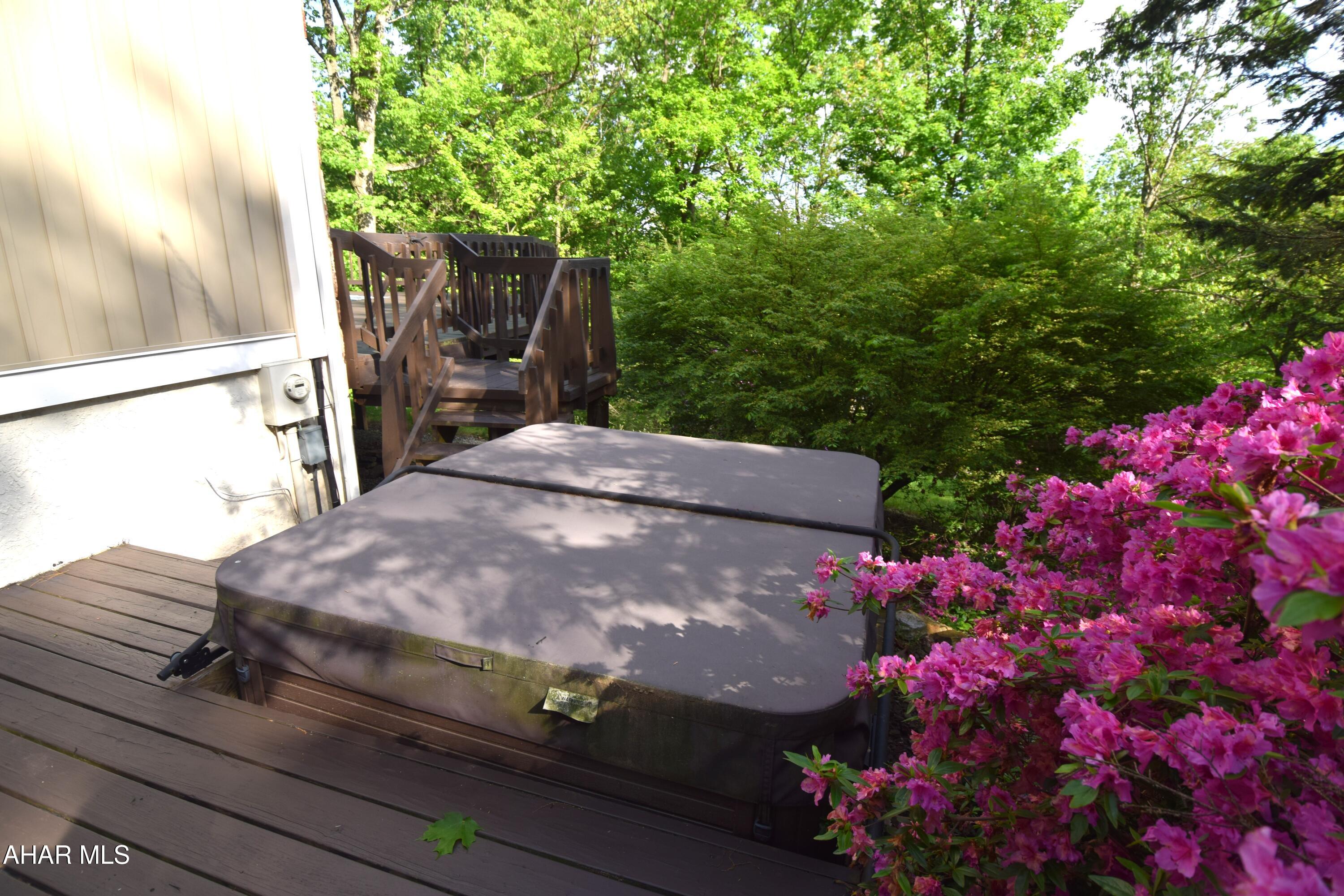 Stonehedge - Residential