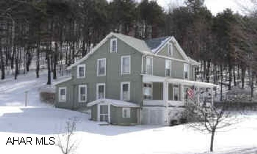2-Story Vinyl Sided home 2 story vinyl sided house with paved drive, barn and chicken house