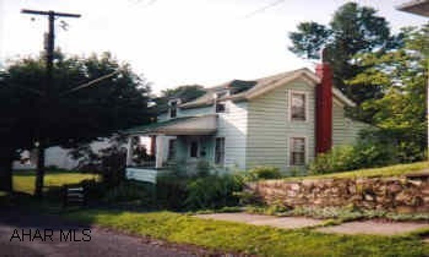 2 bedrooms.SOLD AS IS, NO SPECIAL WARRANTIES EXPRESSED OR IMPLIED. SOLD AS IS, NO SPECIAL WARRANTIES EXPRESSED OR IMPLIED.  Wiring needs updated.  Toilet 2nd floor.  Close to High School.