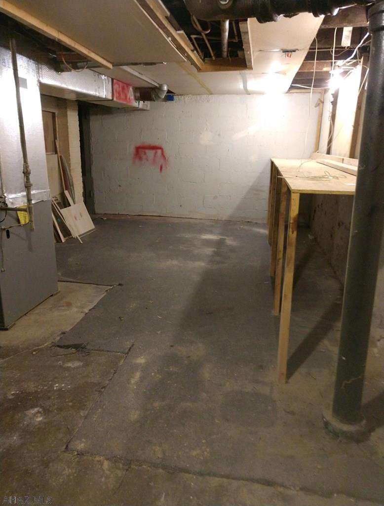 Unknown - Residential