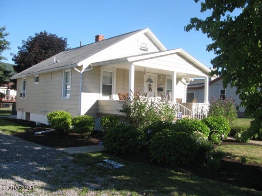 Home, Sweet Home! Bellwood home on a quiet street offers LR.,EIK., 1st Flr. full bath & 2 bedrooms, room to grow w/2nd floor bonus area. Recently renovated w/new drywall, electrical, plumbing, heating & insulation for low utility cost and easy maintenance! Covered front porch w/swing & new rear patio offer lots of entertainment options! plus 2 car detached garage & large lot w/fire pit and horseshoe pits!