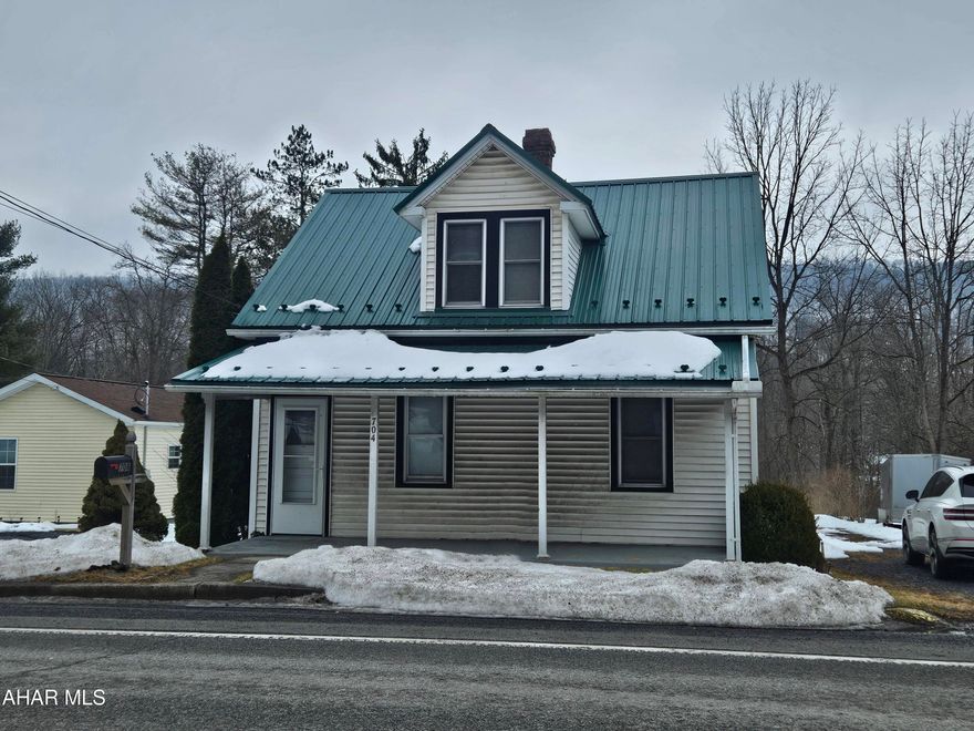 2-3 bedroom home with 2 baths. The main floor includes a living room, a small bedroom that could work as a home office or flex space, a mudroom/laundry area, and a ¾ bath.

The second floor has another ¾ bath, a large room, and a captive bedroom.

There is also a two-car garage.