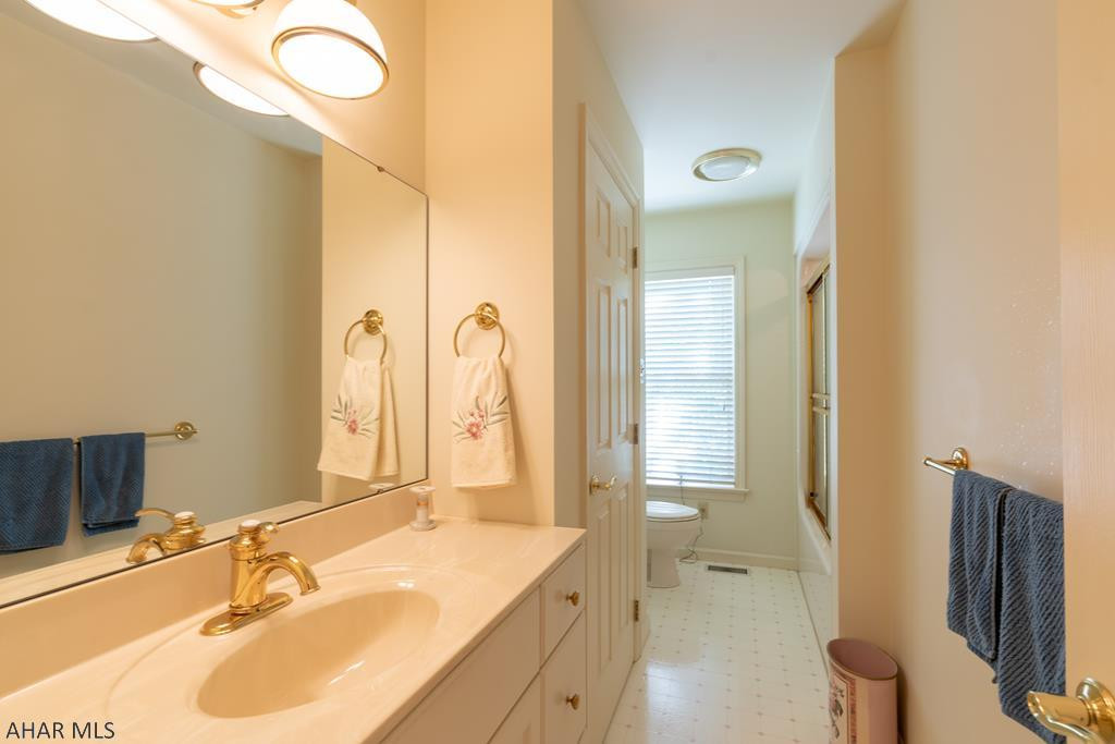 Stonehedge - Residential