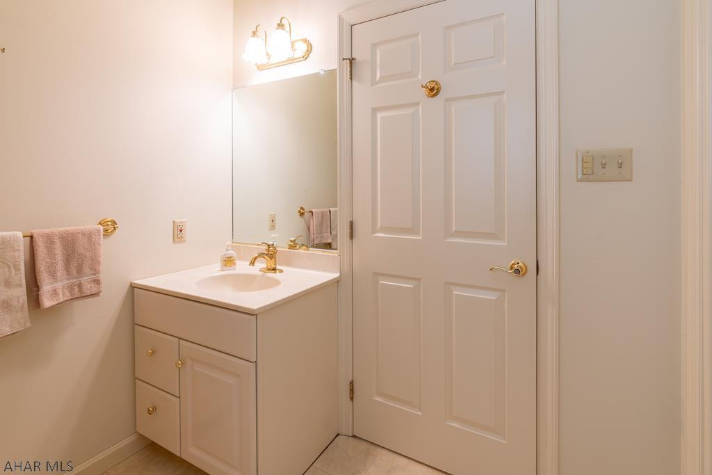 Stonehedge - Residential