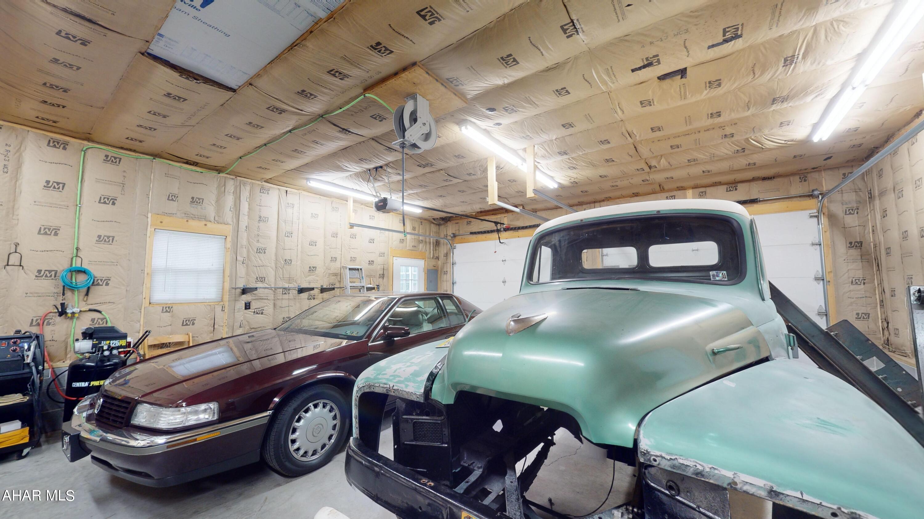 Fox Hollow - Residential