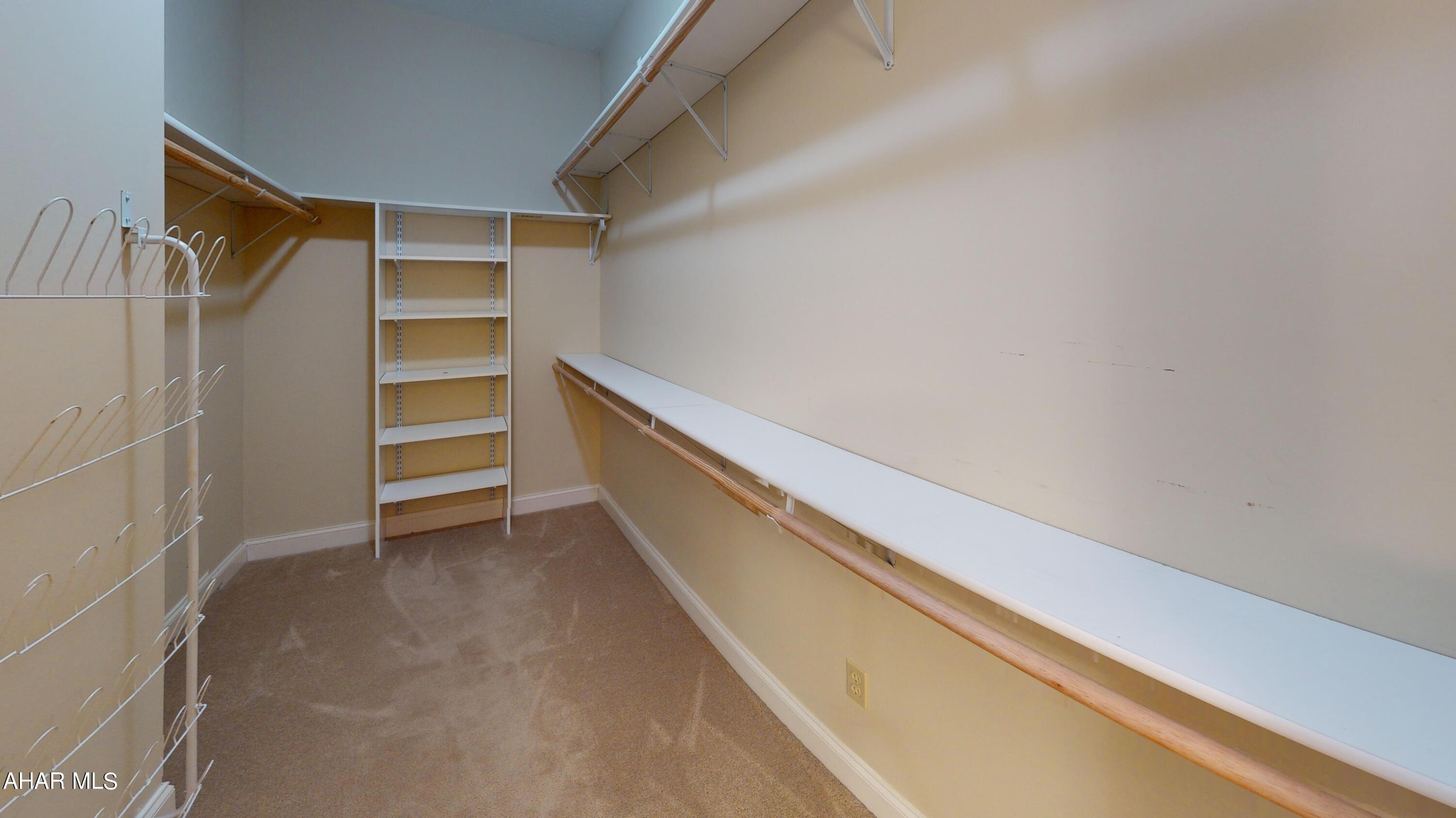 Fox Hollow - Residential