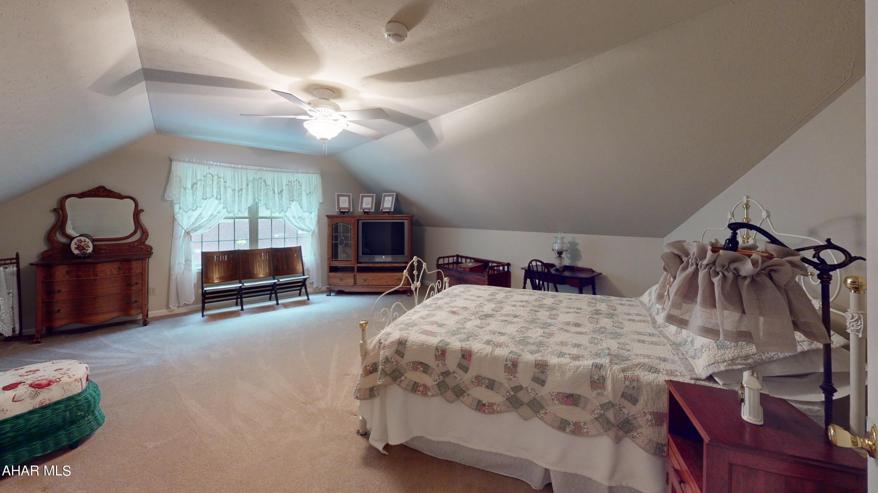 Fox Hollow - Residential