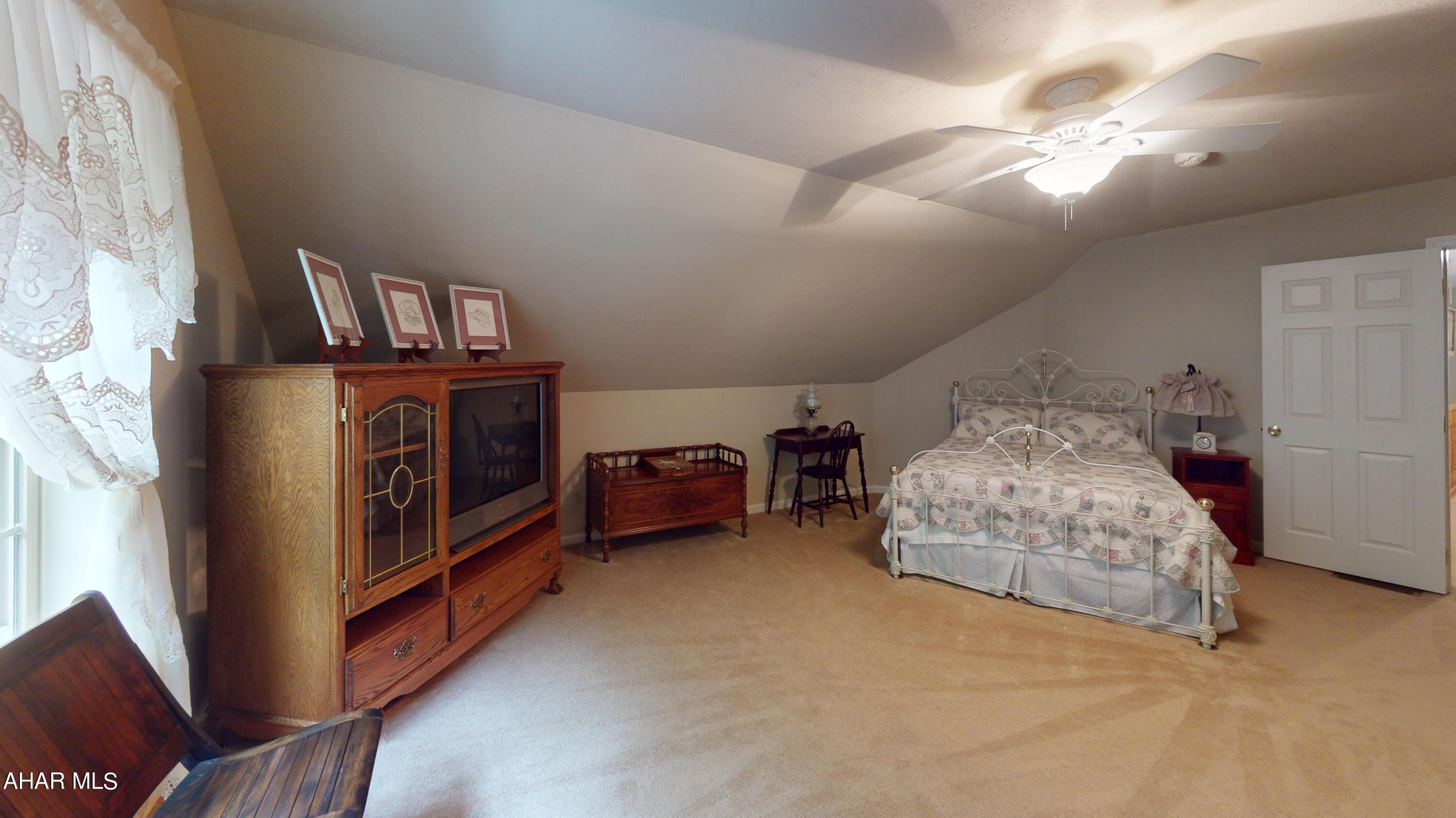 Fox Hollow - Residential