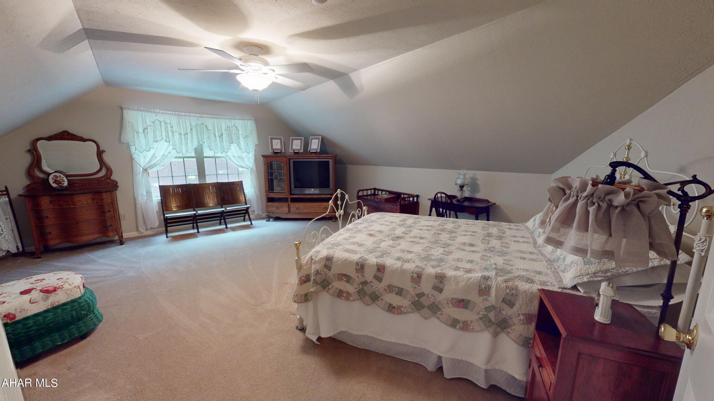 Fox Hollow - Residential