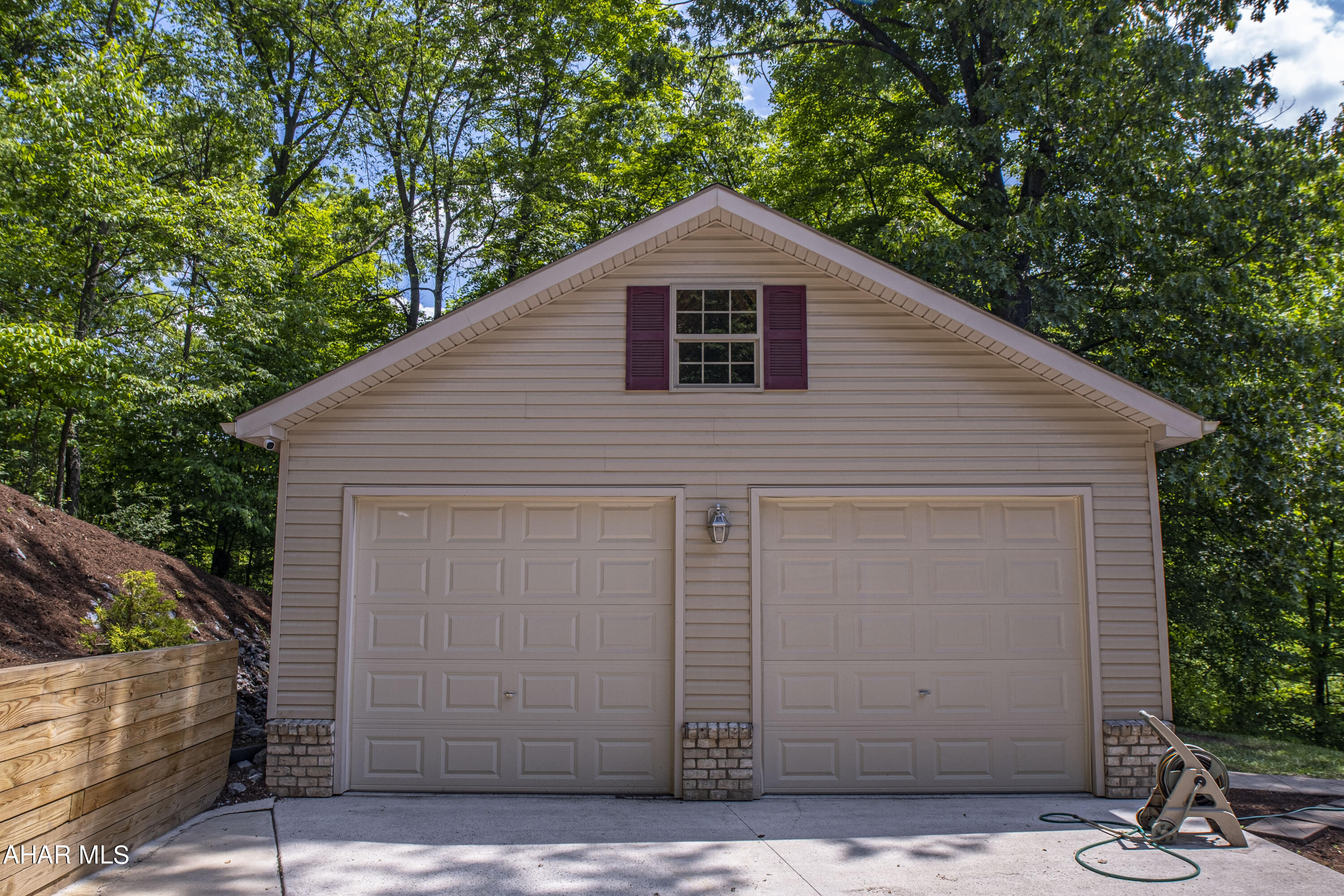 Fox Hollow - Residential