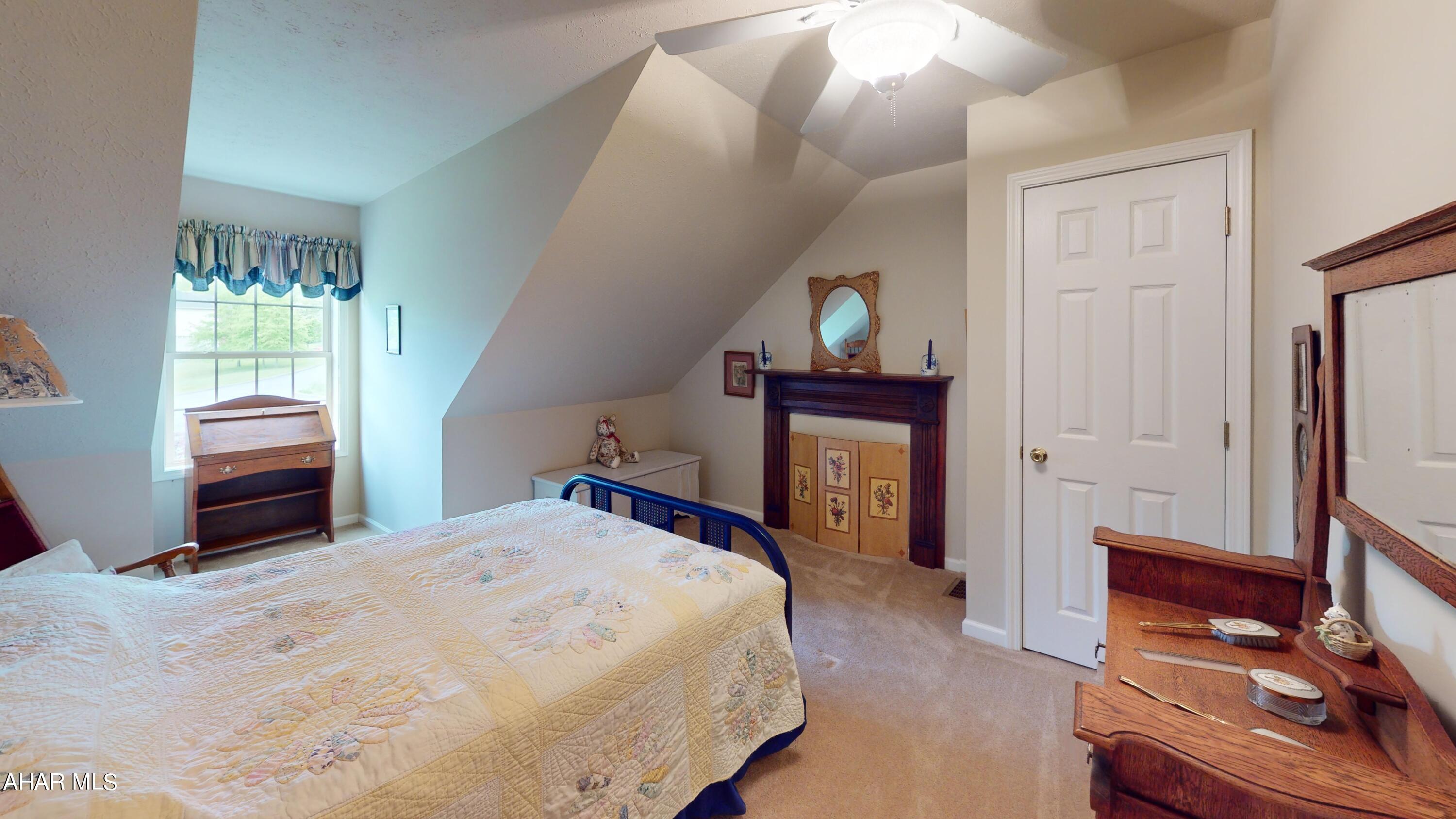 Fox Hollow - Residential