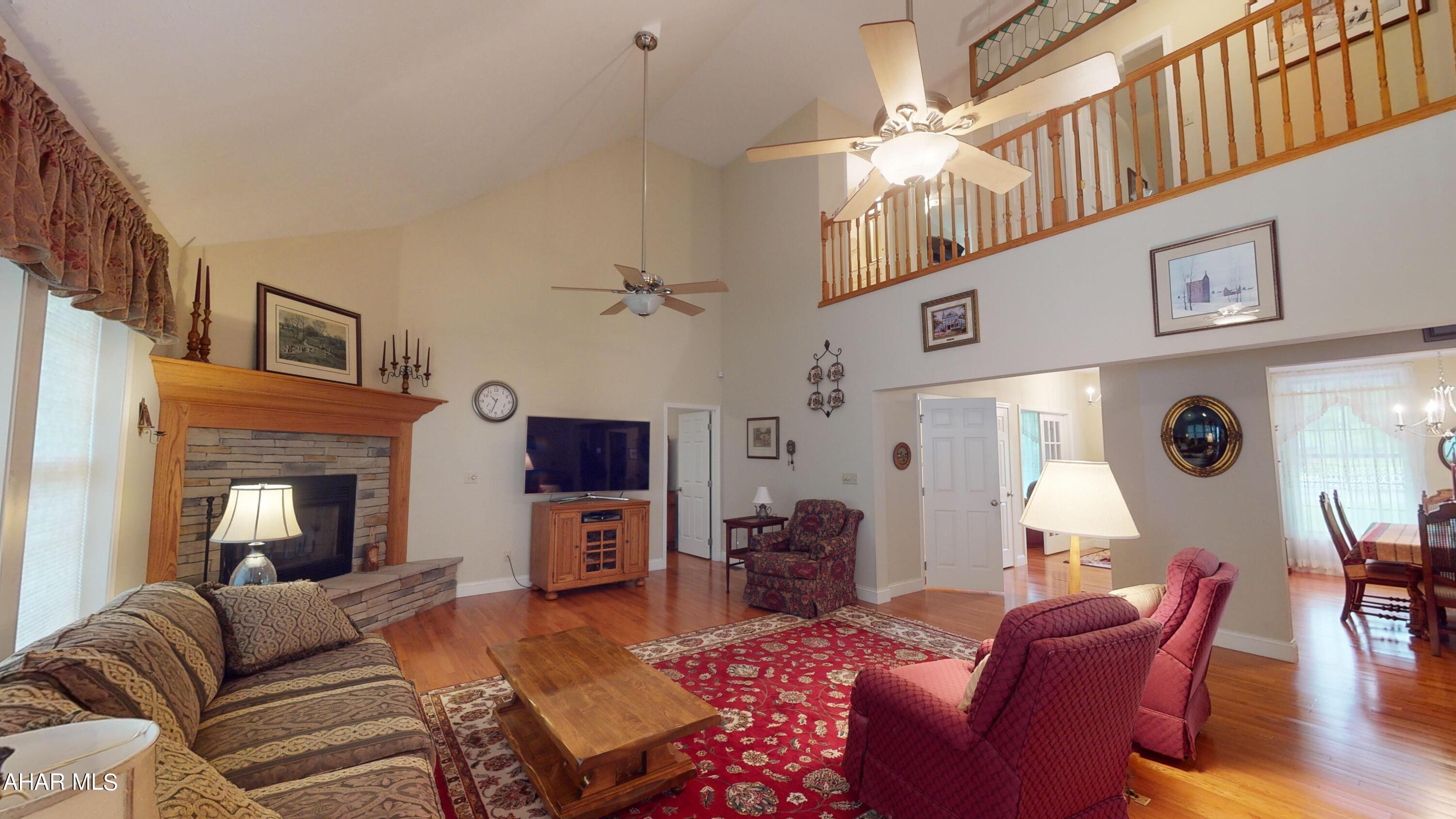 Fox Hollow - Residential