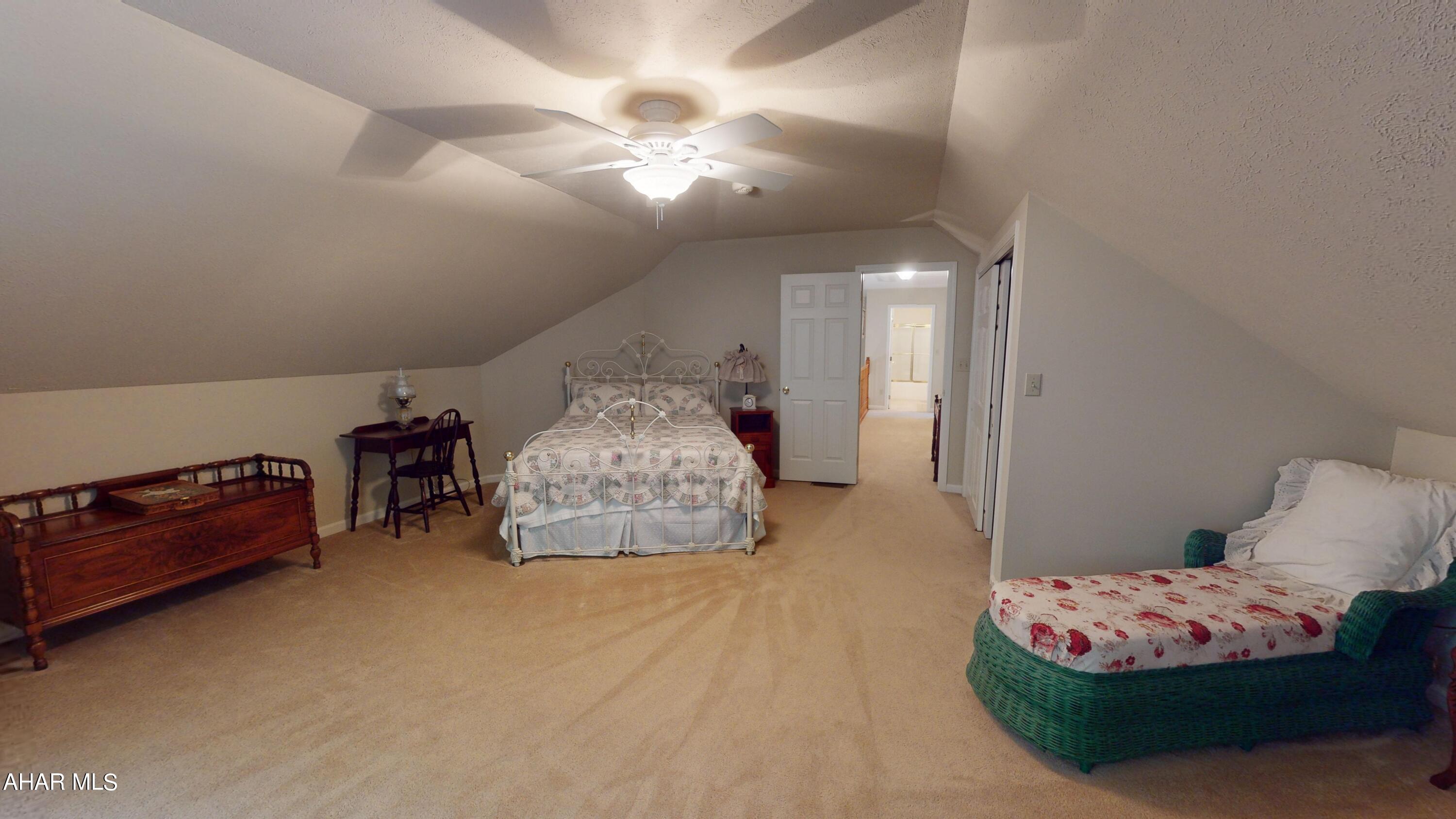 Fox Hollow - Residential