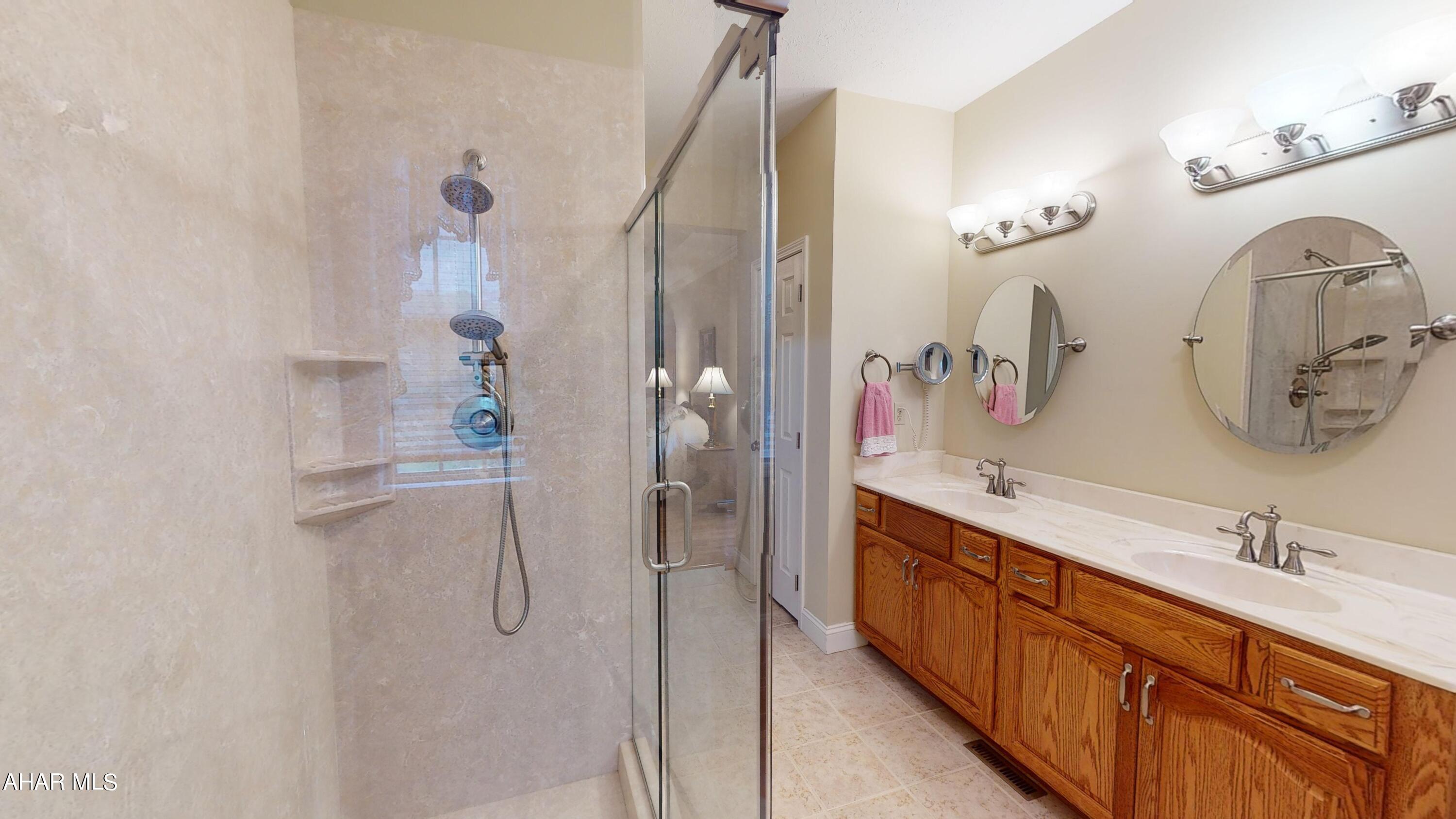 Fox Hollow - Residential