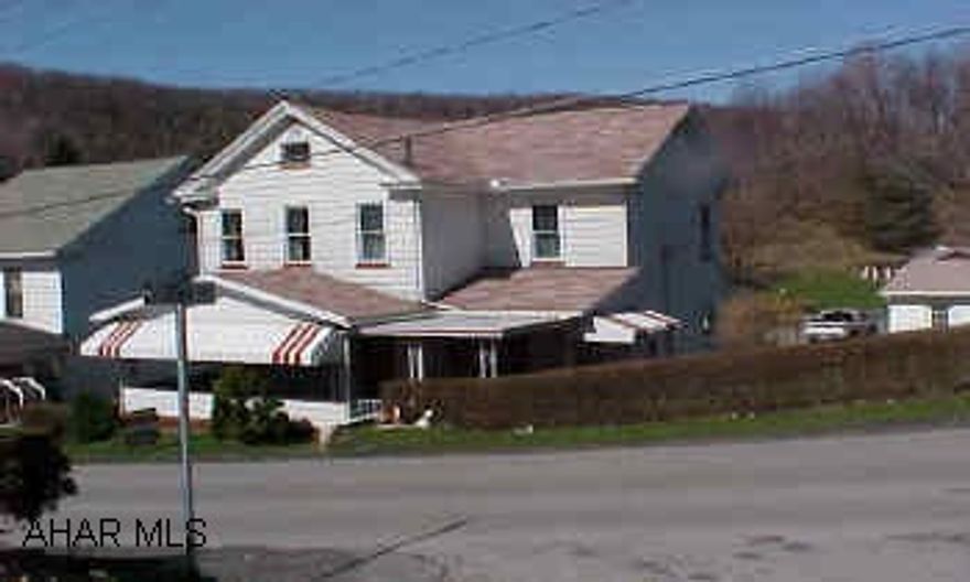 17 Street-28th Avenue up to 18th Street (N-36) to 28th Avenue Turn Rt. House On Left.  Immaculate 3BR, 1st Floor laundry, 2 car detached garage, New roof, windows, furnace, hot water tank, off street parking.  low taxes.  owner must find suitable housing. 17 Street-28th Avenue up to 18th Street (N-36) to 28th Avenue Turn Rt. House On Left. Immaculate 3Br 1St floor Laundry, 2 Car Detached garage, New Roof,Windows Furnance, HOT WATER TANK Off Street parking. Logan Twp. Must See!! Owner Must Find Suitable Housing