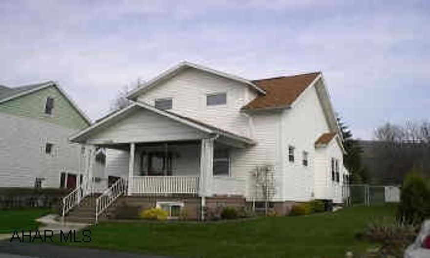 Spacious & Lovely 3 Bedroom, Newer Vinyl, New Roof, Windows,New Furnance & Central Air-Large Fenced Lot- Paved off Street Parking-Low Taxes